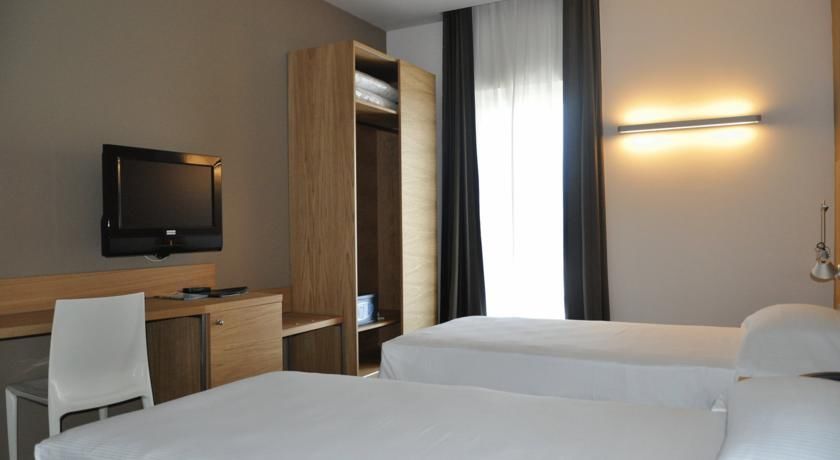 Victor Hotel Bari Ruang foto